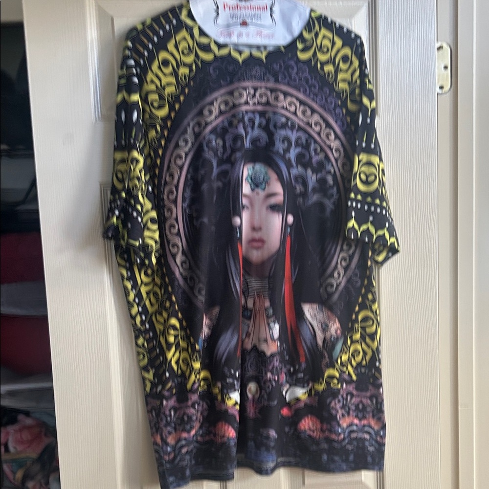 Artistic Graphic T-Shirt with Yellow and Black Accents